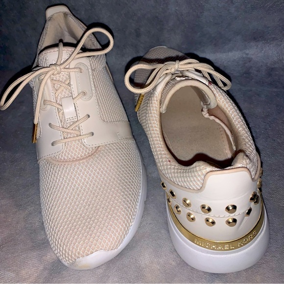 Micheal Kors Trainer - Picture 1 of 5
